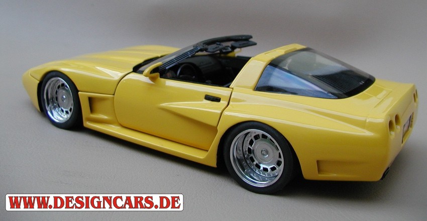 Chevrolet Corvette ZR1 C4 geiger 1/18 Maisto